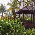 Cinere Resort By Gold Room