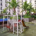 Cinere Resort By Gold Room